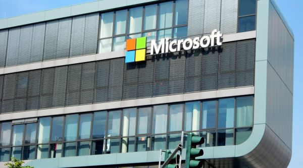 谷歌发布新的Win10系统漏洞 微软未及时修复1