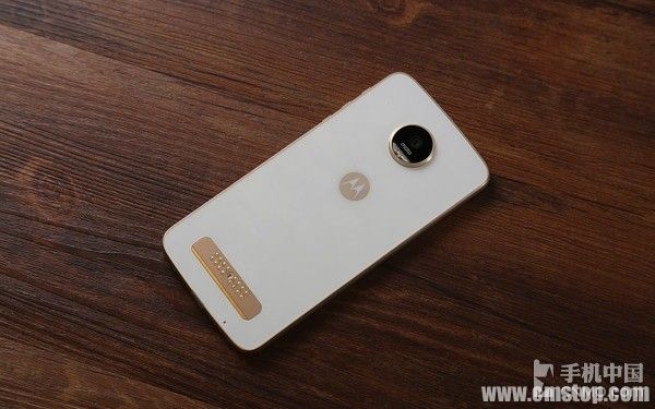 moto Z Play